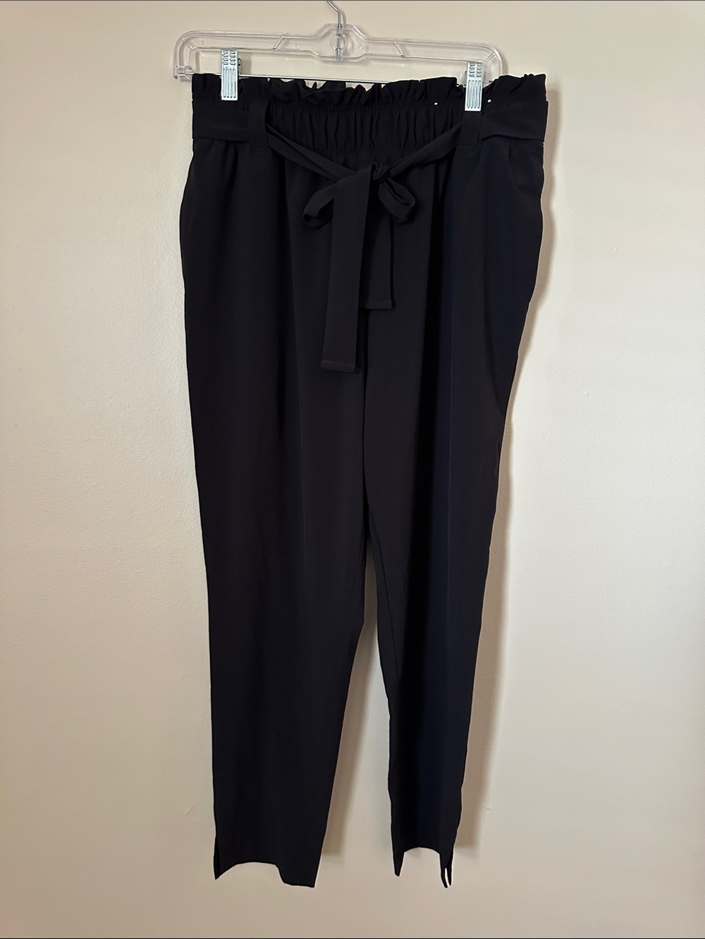 Waist Black Tapered Pants with Tie